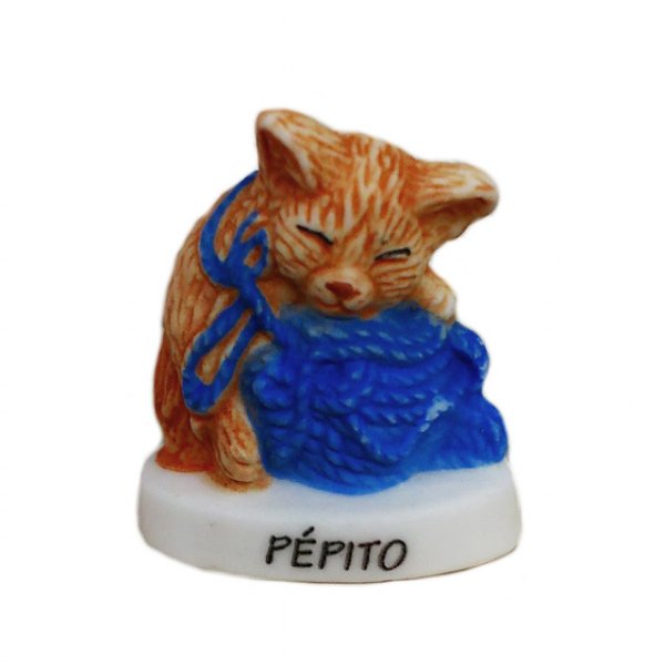 画像1: 【フェーブ】PEPITO 毛糸玉で遊ぶ猫 (1)