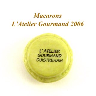 マカロンフェーブ 壁掛けインテリア︎̈︎* マカロン 食べ物 - 陶器小物雑貨通販のフェーブなつじかん