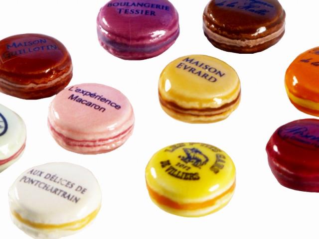 フェーブ Personnalisees Macarons オリジナルメゾン マカロン10種類 Clamecy M S フェーブなつじかん